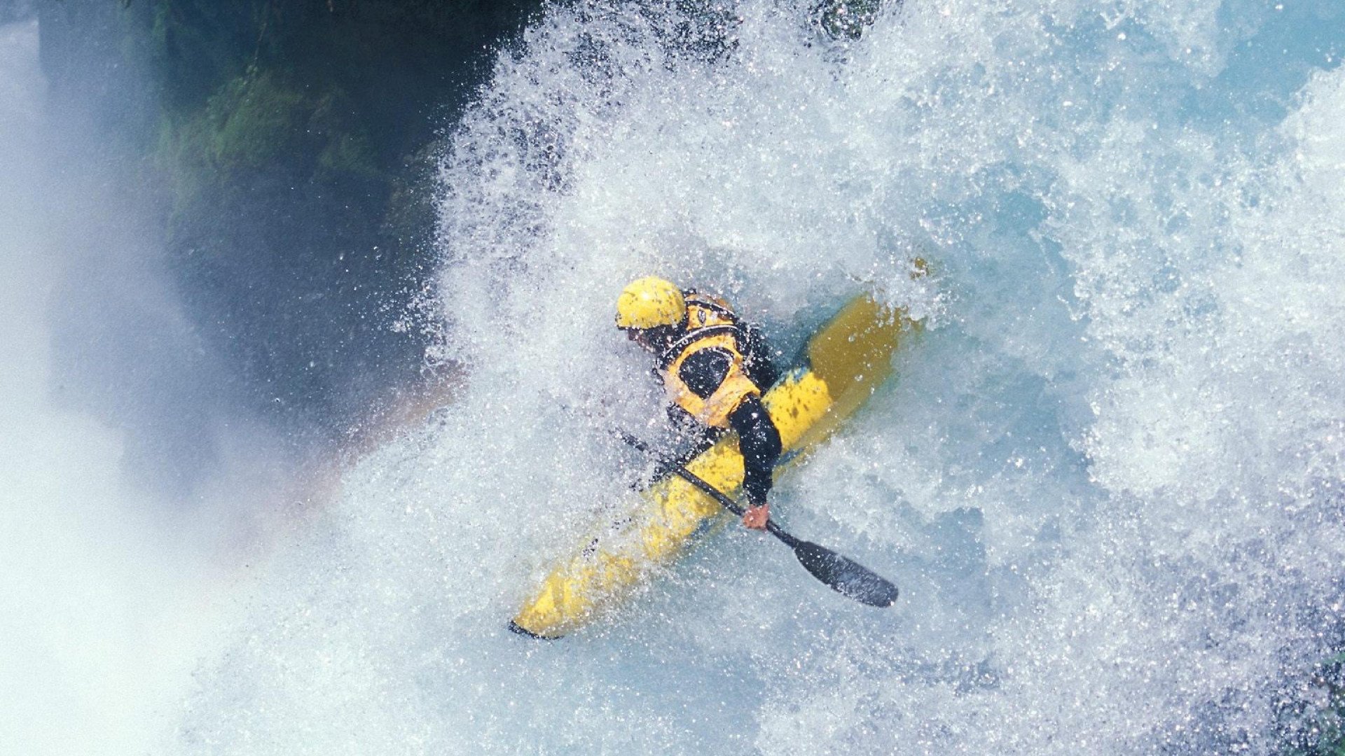 中国男足在巴黎奥运会比赛中以1-0战胜法国，中国男足打进奥运会